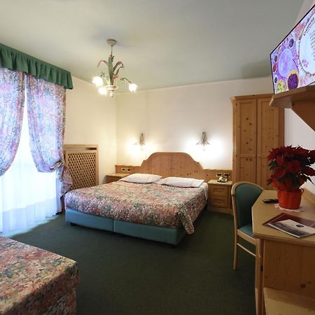 Hotel Barance อัลเลเก ภายนอก รูปภาพ