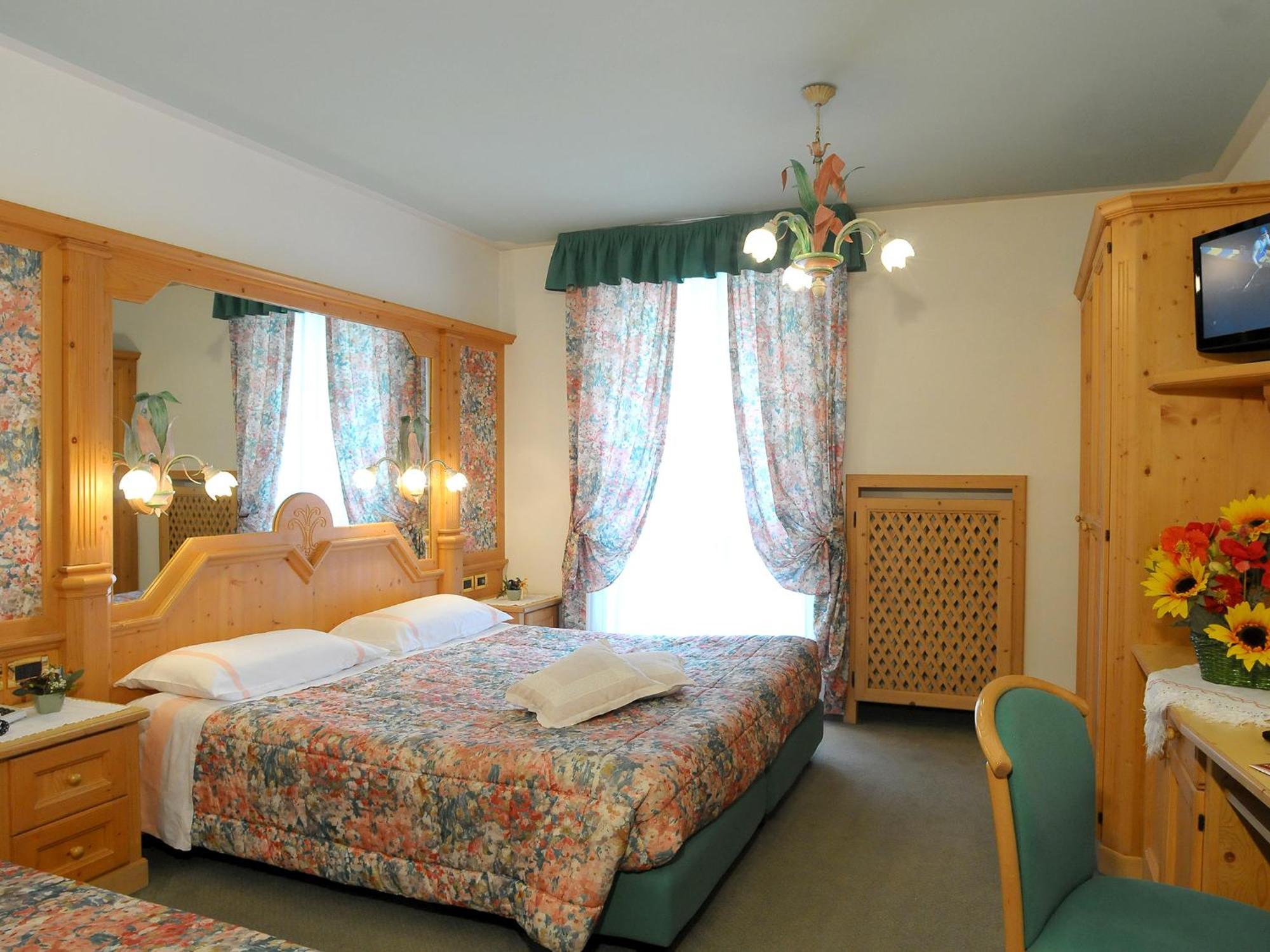 Hotel Barance อัลเลเก ภายนอก รูปภาพ